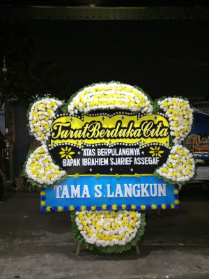 Papan Bunga Duka di Lumbis Ogong