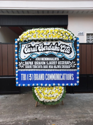 Papan Bunga Duka di Lumbis Ogong